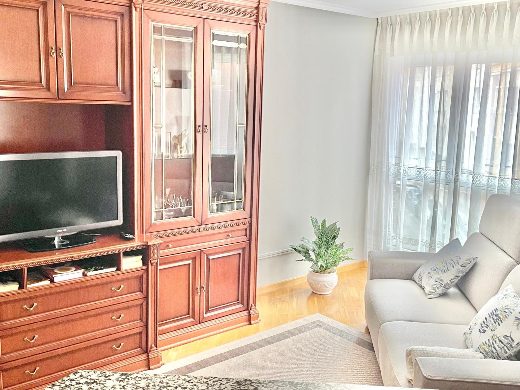 Appartamento Casa Lur Wifi Y Parking Privado Incluido Gijón Esterno foto