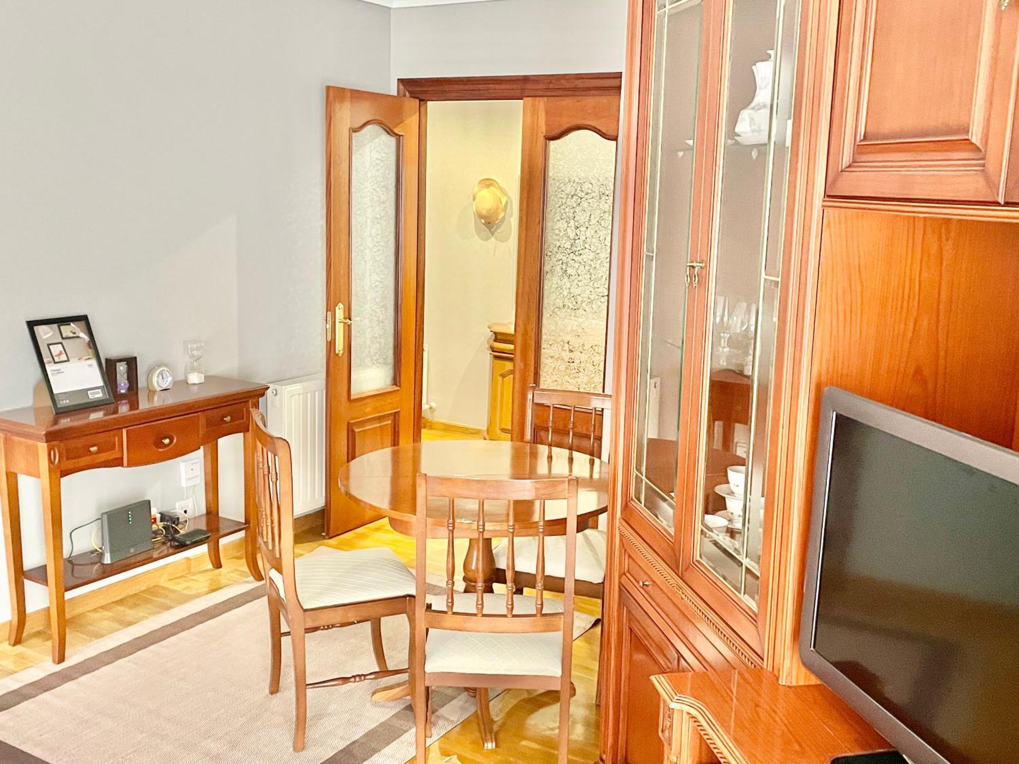 Appartamento Casa Lur Wifi Y Parking Privado Incluido Gijón Esterno foto